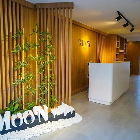 Aparthotel Moon